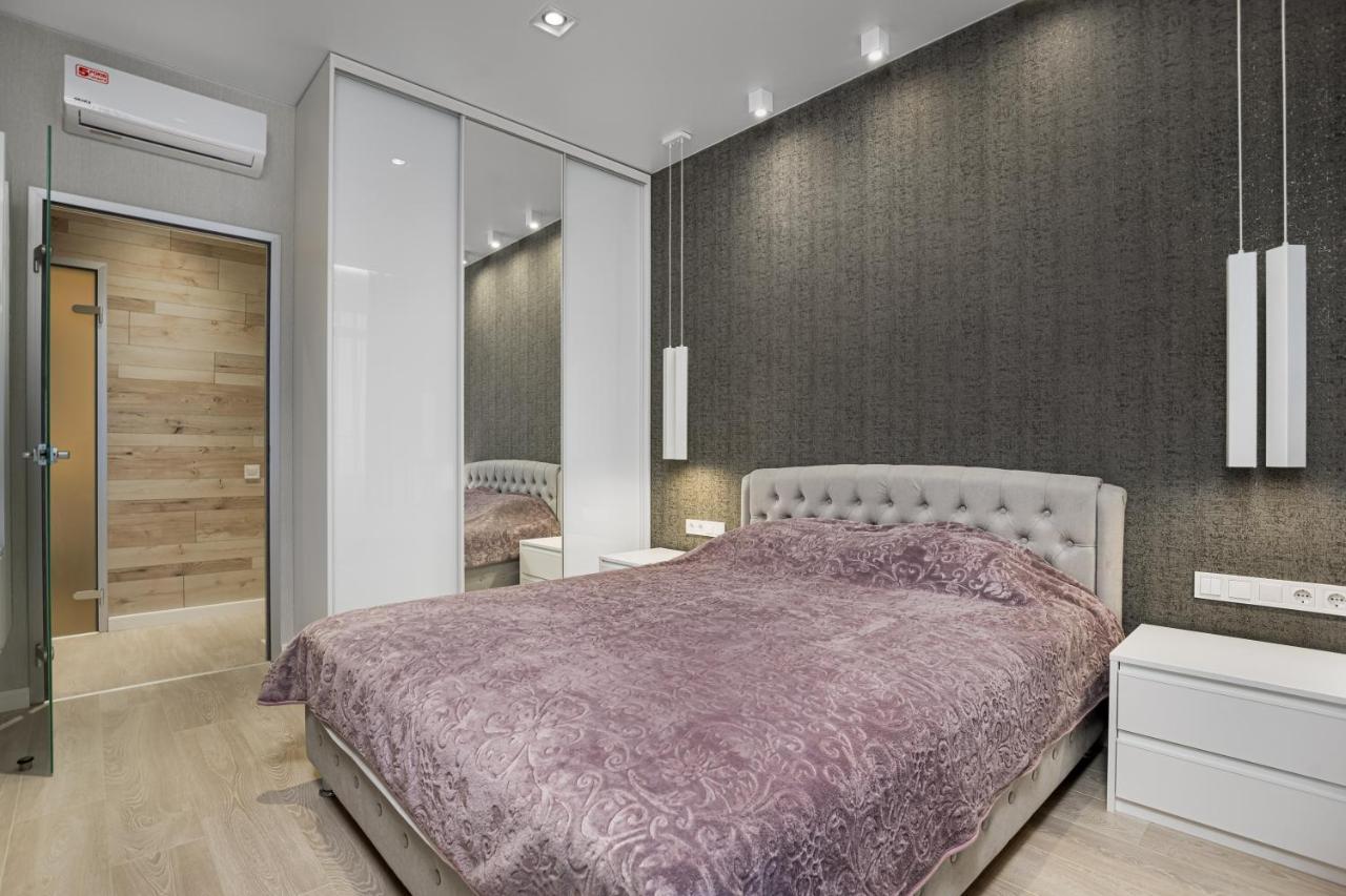Pearl 45 Panoramic Sea View Apartment Odesa